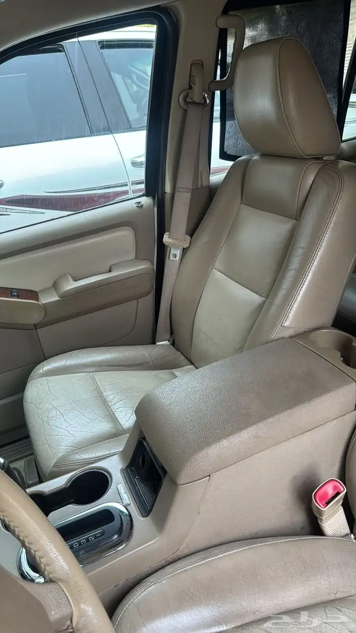 فورد اكسبلور 2010 8