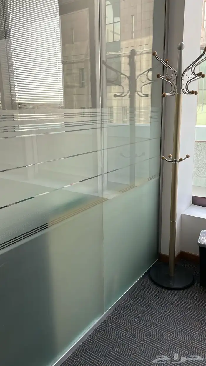 اثاث شركة صغيرة 18