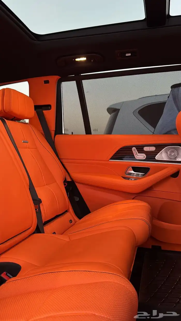 مرسيدس GLS580 امريكي موجودة بدبي 2023 3