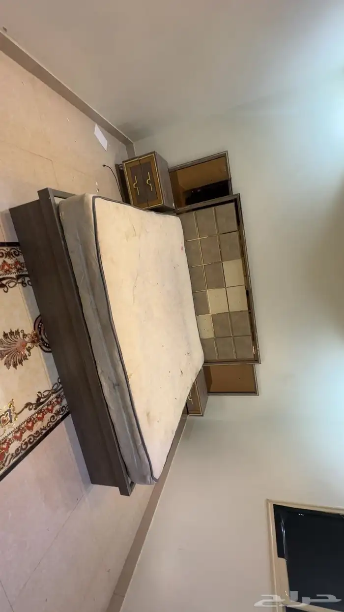 غرفه نوم شبه جديد شريتها في 7الاف سبب البيع النقل علي السوم 3