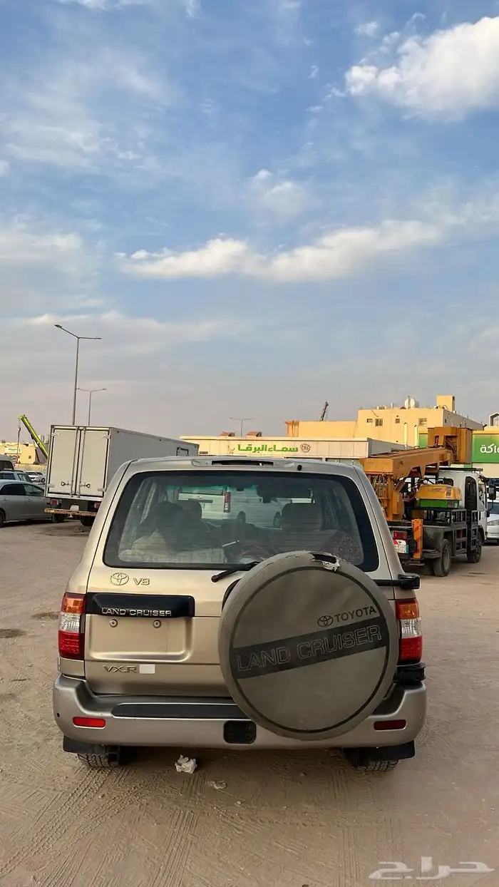 جيب لاند كروزر VXR   2004 4
