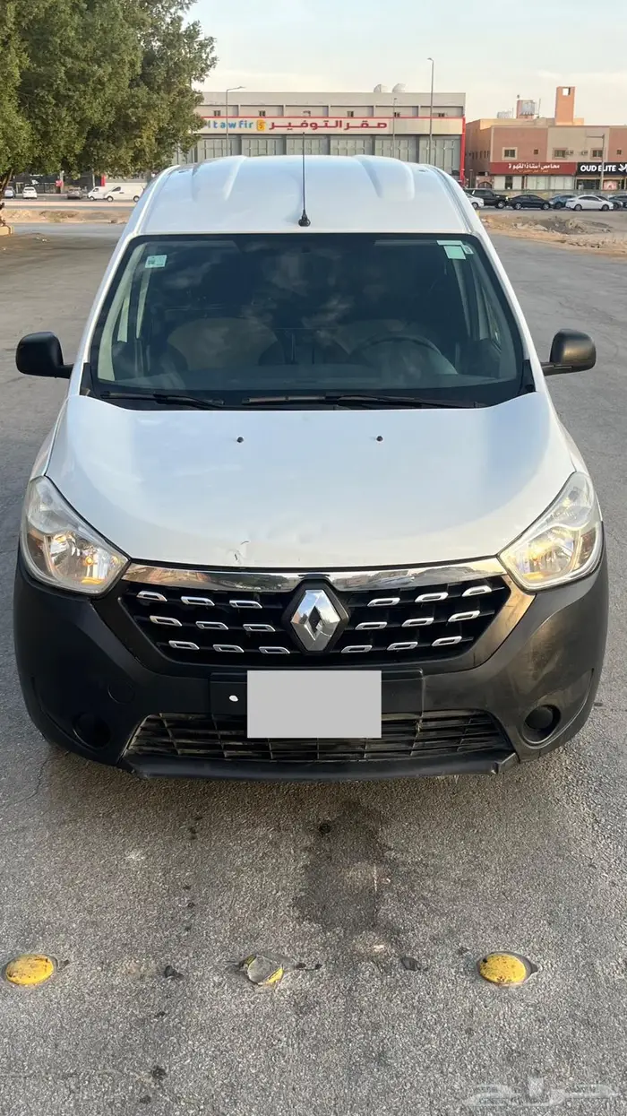 دوكر فان رينو 0