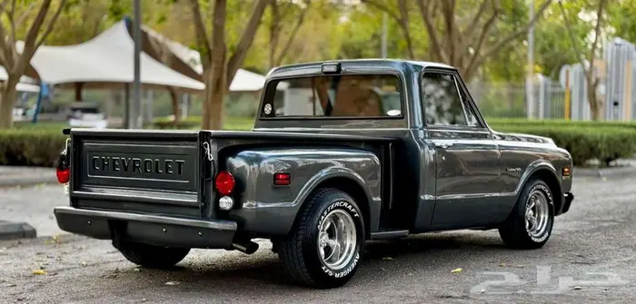 شفروليه سلفرادو C10 كلاسيك موديل 1972 مفحوص مجدد وجاهز للنقل 6