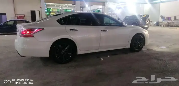 للبيع نيسان التيما 2014 19