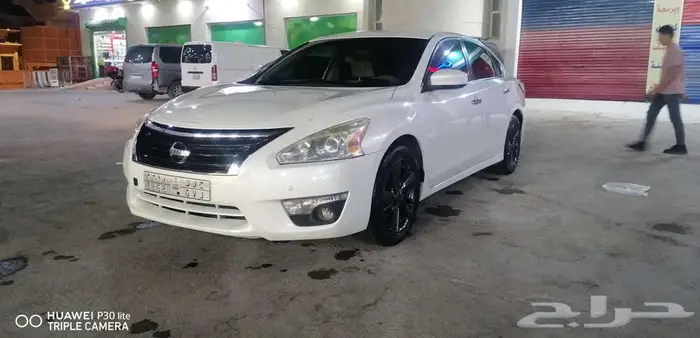 للبيع نيسان التيما 2014 18