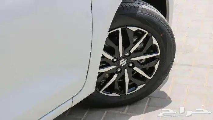 سوزوكي ديزاير 2025 فل كامل ويتوفر 2026 GLX الشكل الجديد 2