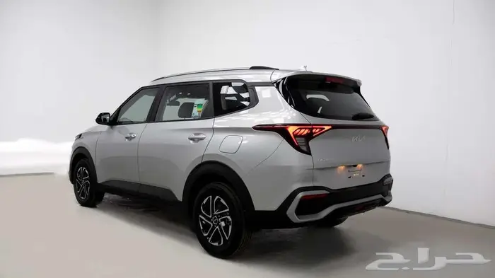 كيا كارينز 2025 ( GL - GLS ) 2