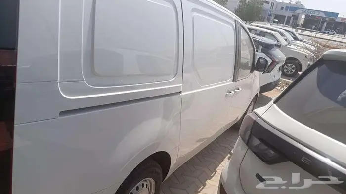 هيونداي ستاريا بضائع ( السعر بالضريبه 132250 ) 1