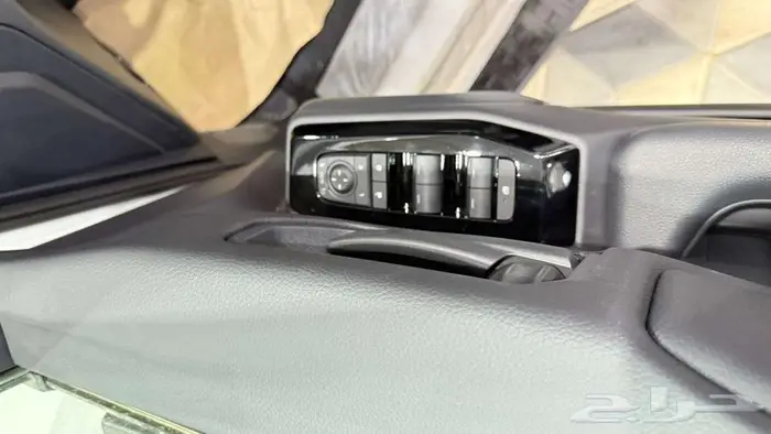 برادو TXL-1 بنزين 2026 7