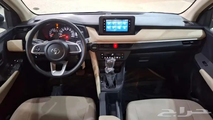 تويوتا يارس موديل 2023 Y 6