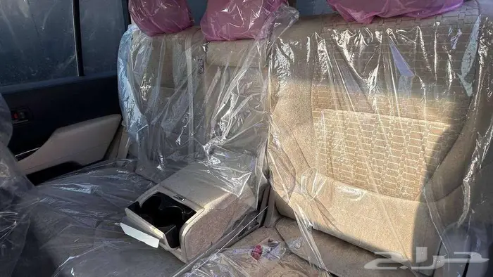 تويوتا لاندكروزر GXR L3 2025 لدى شركة عبدالمجيد الخضر 17