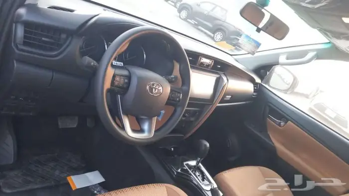 تويوتا فورتشنر دبل 4 سلندر رمادي ديزل 2026 افضل العروض 4