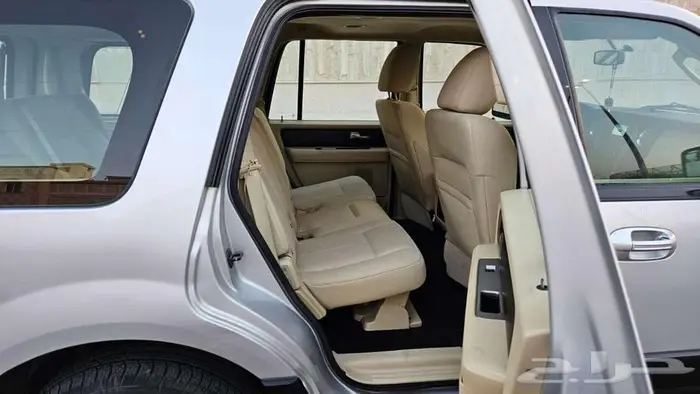 اكسبدشن قصير بدون دبل 2015 بحالة ممتازة 9