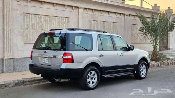 اكسبدشن قصير بدون دبل 2015 بحالة ممتازة 7