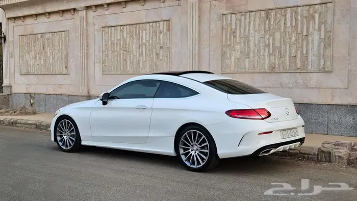 مرسيدس كوبيه C200 فل كامل 2016 وارد كوريا 28