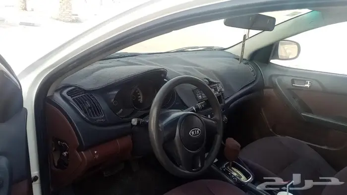 كيا سيراتو 0