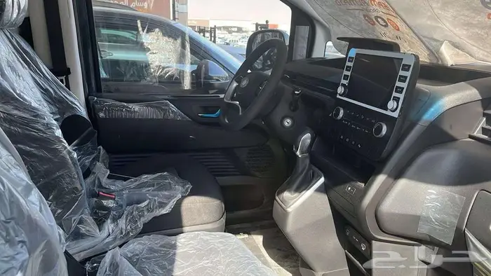 هيونداي ستاريا ديزل 9 ركاب اوتوماتيك موديل 2025 5