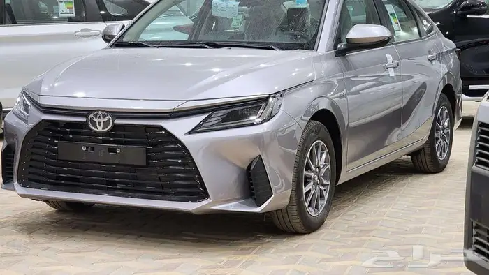 تويوتا يارس 1.3 y بنزين 2026 كاش وأقساط 4
