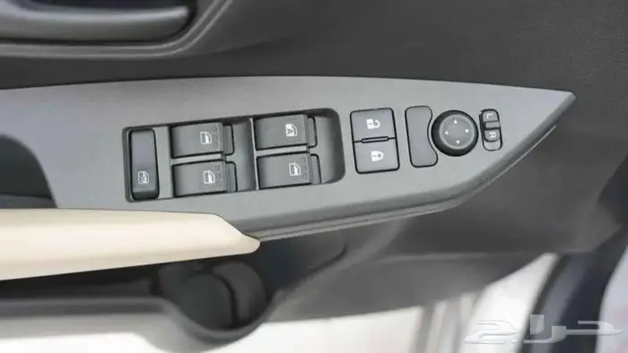 تويوتا يارس 1.3 y بنزين 2026 كاش وأقساط 16