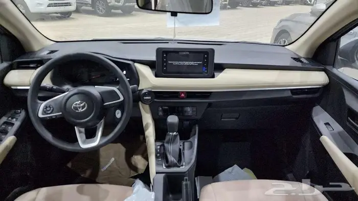 تويوتا يارس 1.3 y بنزين 2026 كاش وأقساط 13