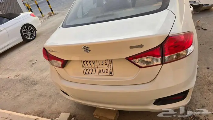 سياره سياز من سزوكي 2024 2