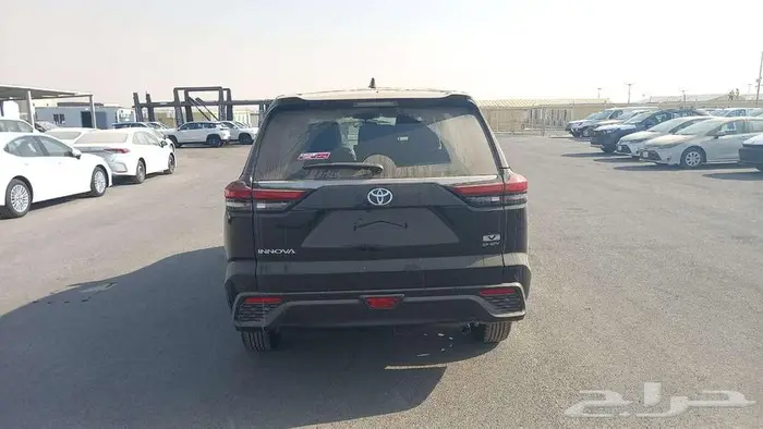 تويوتا اينوفا في اي بي 7 فل اسود هايبرد 2026 اقل سعر 6