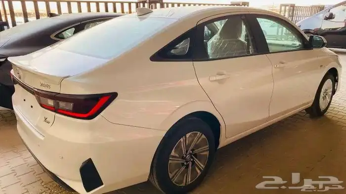 تويوتا يارس. 2026 8