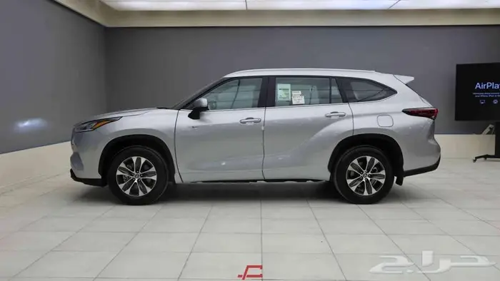 تتوفر فئات هايلاندر2025 اصفارلمبيعات النقد والبنك بدون ارباح 6