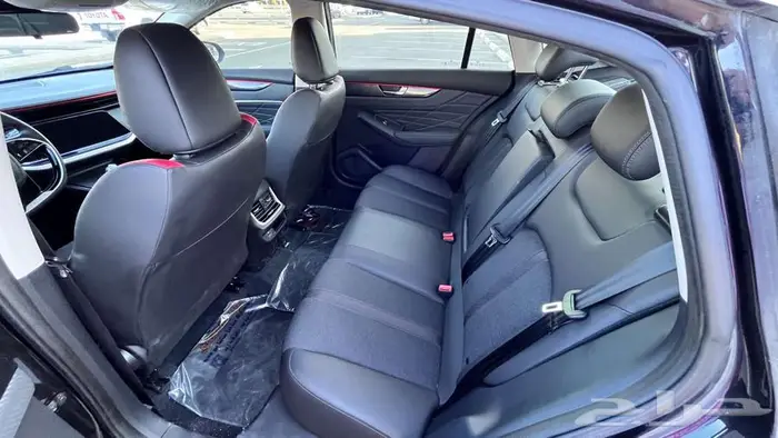 سيارة صينية شبه جديدة بعزم قوي جدا  300 نيوتن مع تيربو 6