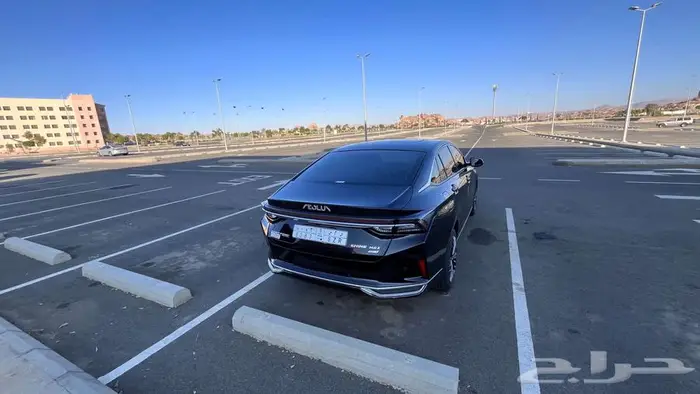 سيارة صينية شبه جديدة بعزم قوي جدا  300 نيوتن مع تيربو 2