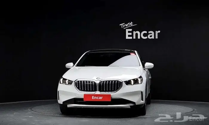 BMW 520i 2024 - وارد كوريا 1