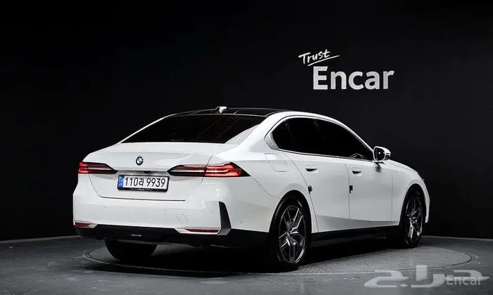 BMW 520i 2024 - وارد كوريا 2