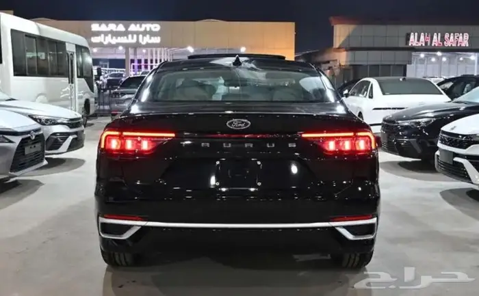 فورد توروس امبيانتي 2026 رمادي 2