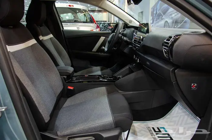 سيتروين C4 نص فل - موديل 2023 كاش وتقسيط ( افضل الاسعار ) 8