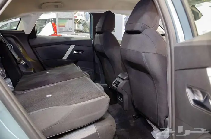 سيتروين C4 نص فل - موديل 2023 كاش وتقسيط ( افضل الاسعار ) 26