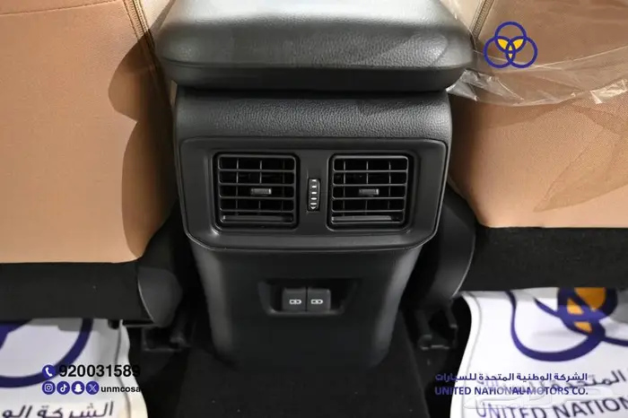 تويوتا راف فور 2025 XLE دبل سعودي 16