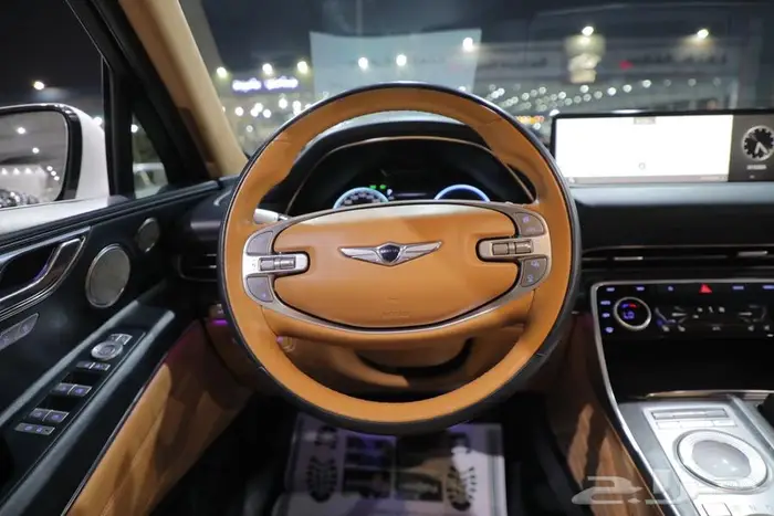 جينيسس GV80 فل كامل رويال بانوراما جلد ستة سلندر موديل 2022 10