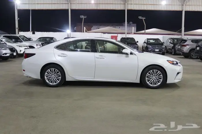 لكزس ES350 2017 3