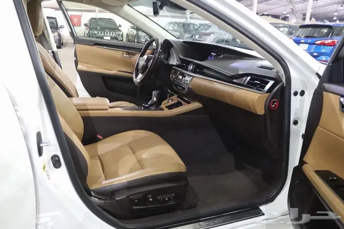لكزس ES350 2017 15