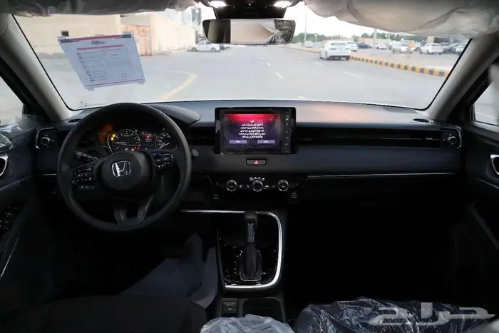 هوندا HRV 2024 LX نص فل - الخضر للسيارات 5