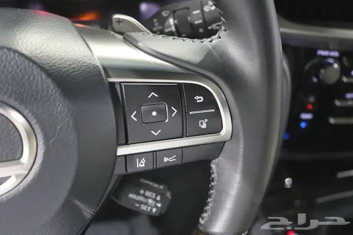 جيب لكزس 2017 فل كامل 19