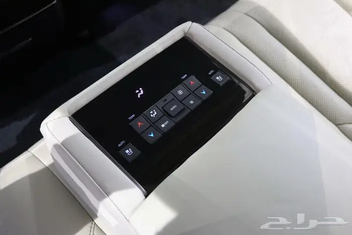 جيب لكزس 2017 فل كامل 25