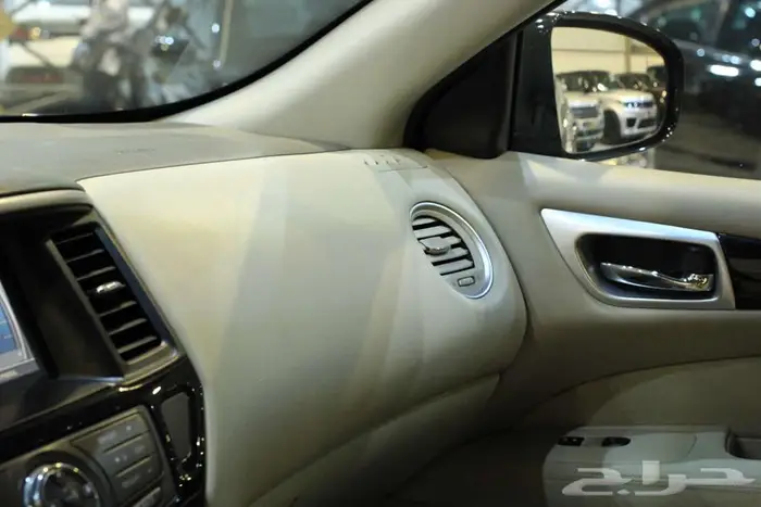 نيسان باث فايندر 2016 12