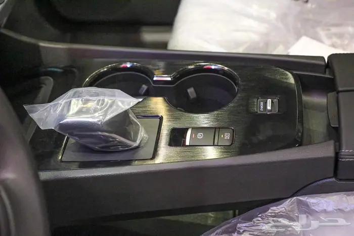 نيسان اكس تريل فئة S موديل 2026 ( 7 ركاب ) دبل و بدون دبل 27