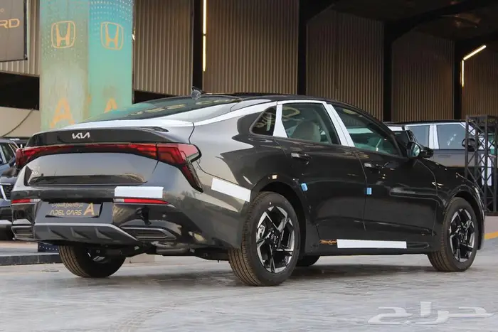 كيا K5 نص فل 2026 GLS اقل سعر للكاش والاقساط 4