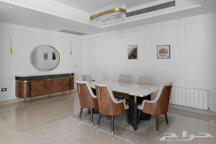 فيلا مستقلة ب7 غرف نوم   بالم هيلز  الشيخ زايد 0