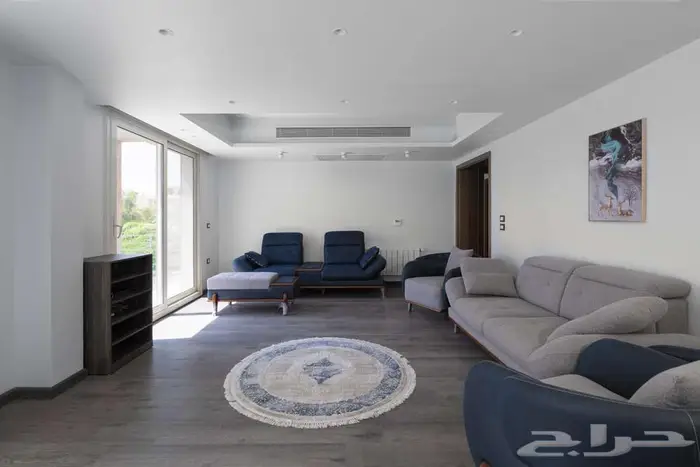 فيلا مستقلة ب7 غرف نوم   بالم هيلز  الشيخ زايد 9