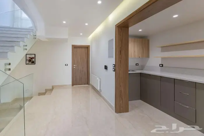 فيلا مستقلة ب7 غرف نوم   بالم هيلز  الشيخ زايد 18