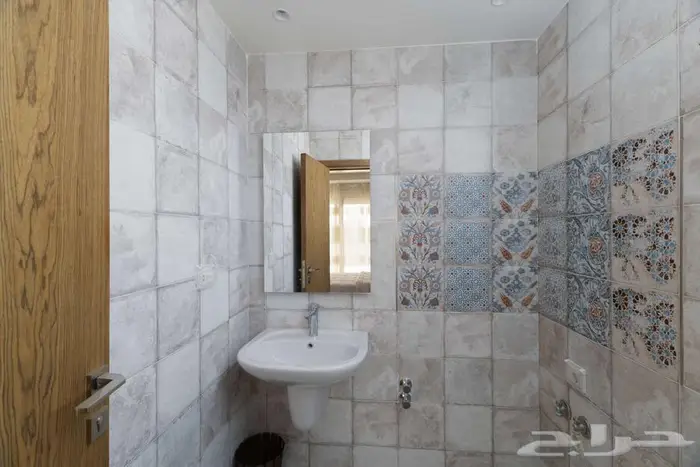 فيلا مستقلة ب7 غرف نوم   بالم هيلز  الشيخ زايد 30