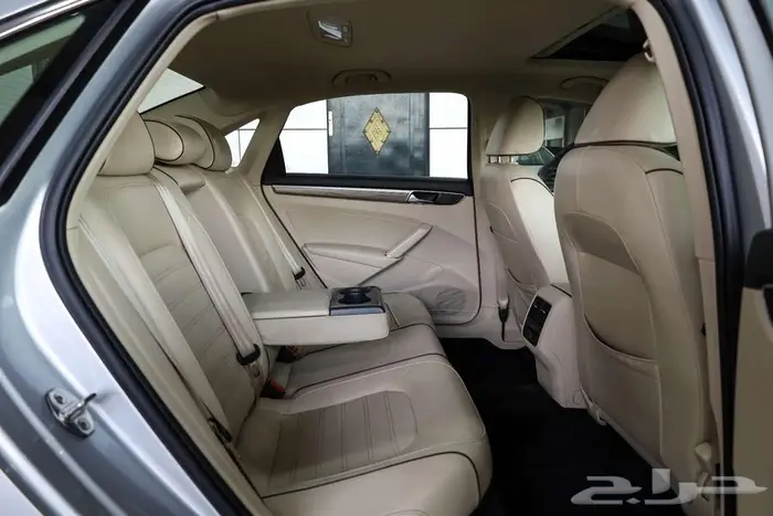 فولكس واجن باسات موديل 2018 13